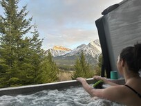 Fantastic hot tub, fantastic views