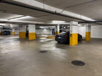 Parking garage