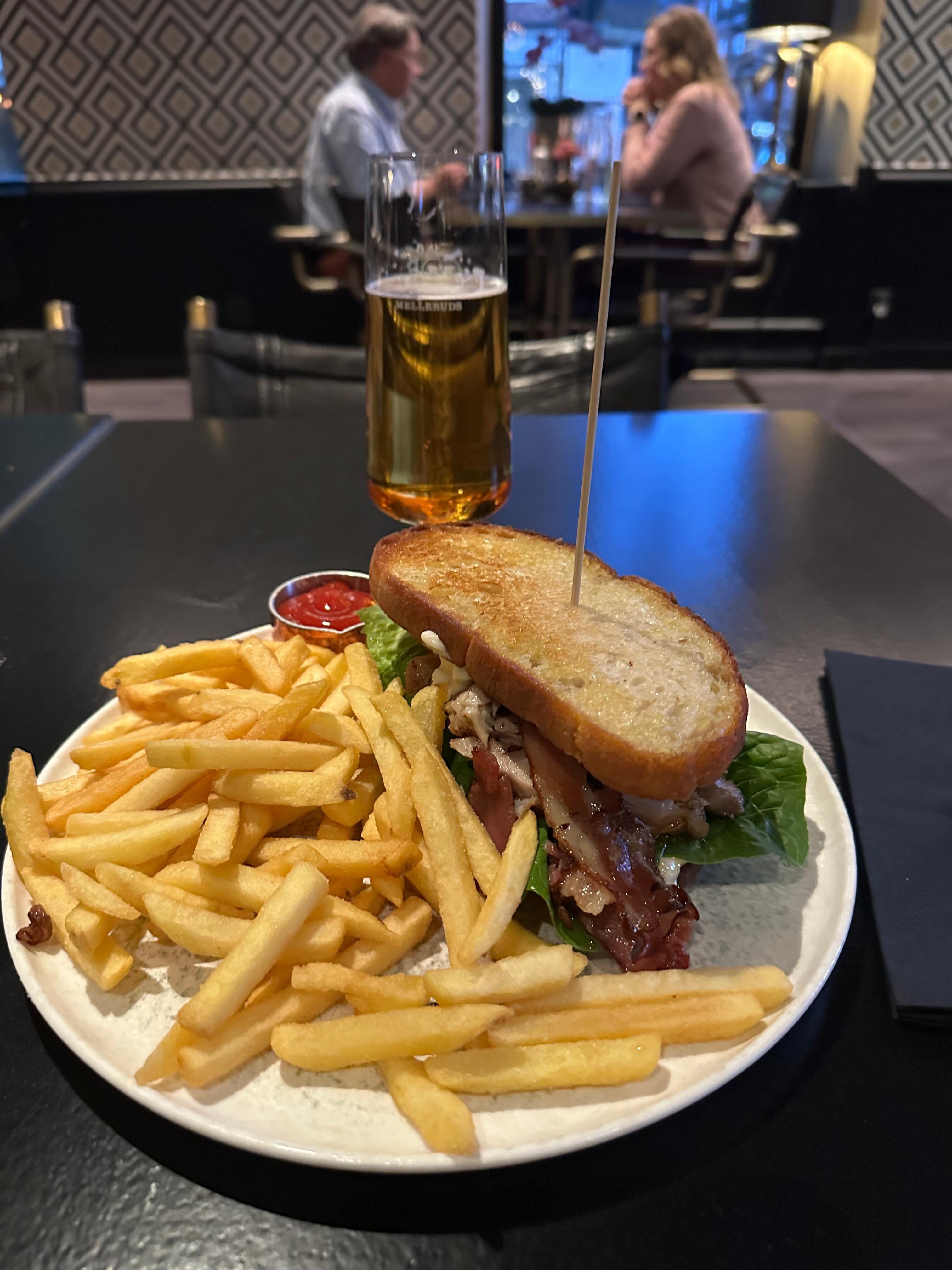  Tasty and filling dinner 