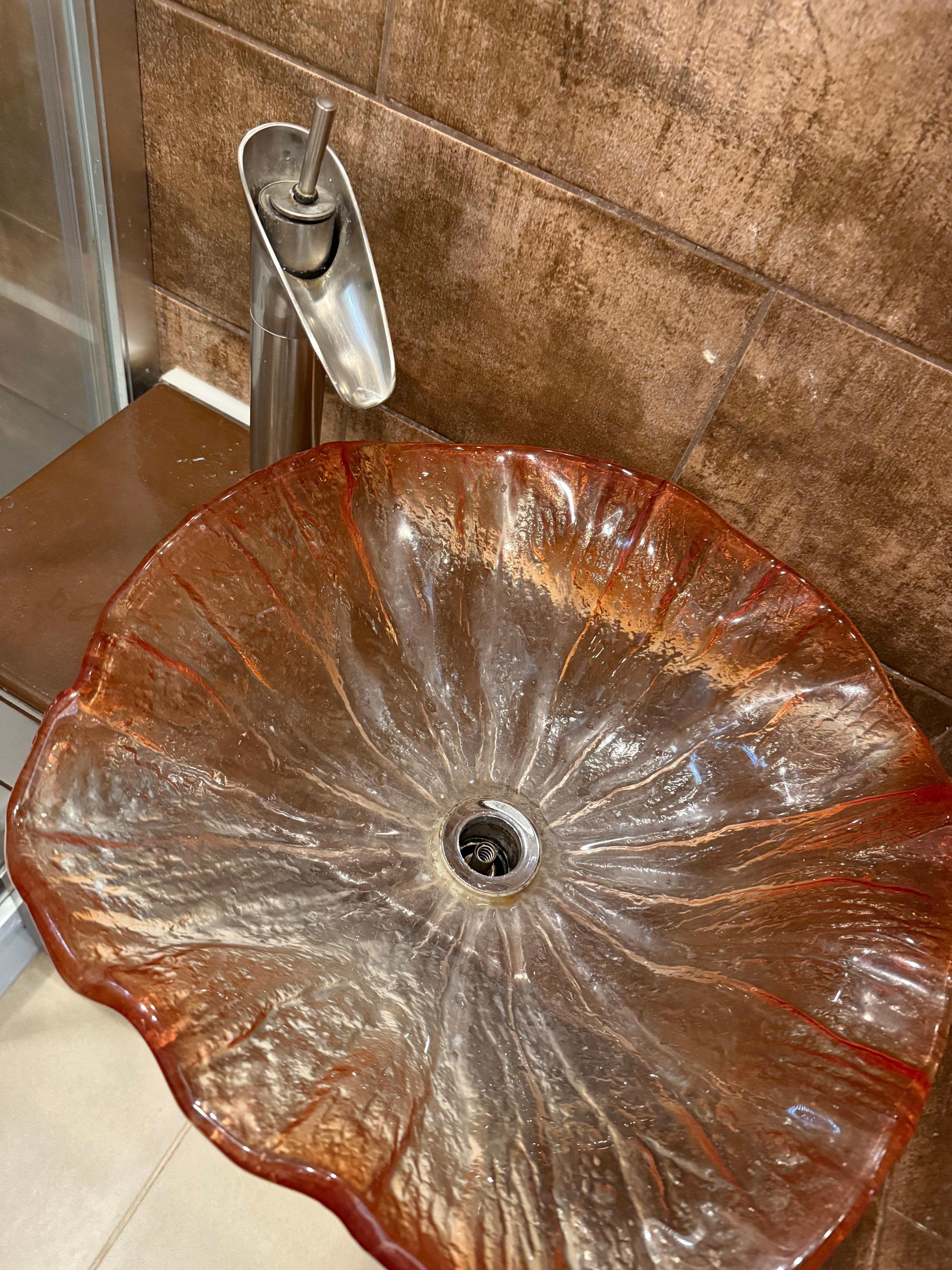 Bizarre basin and tap