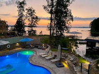 Amazing lake views!