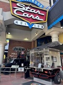 Hollywood Stars Cars Museum