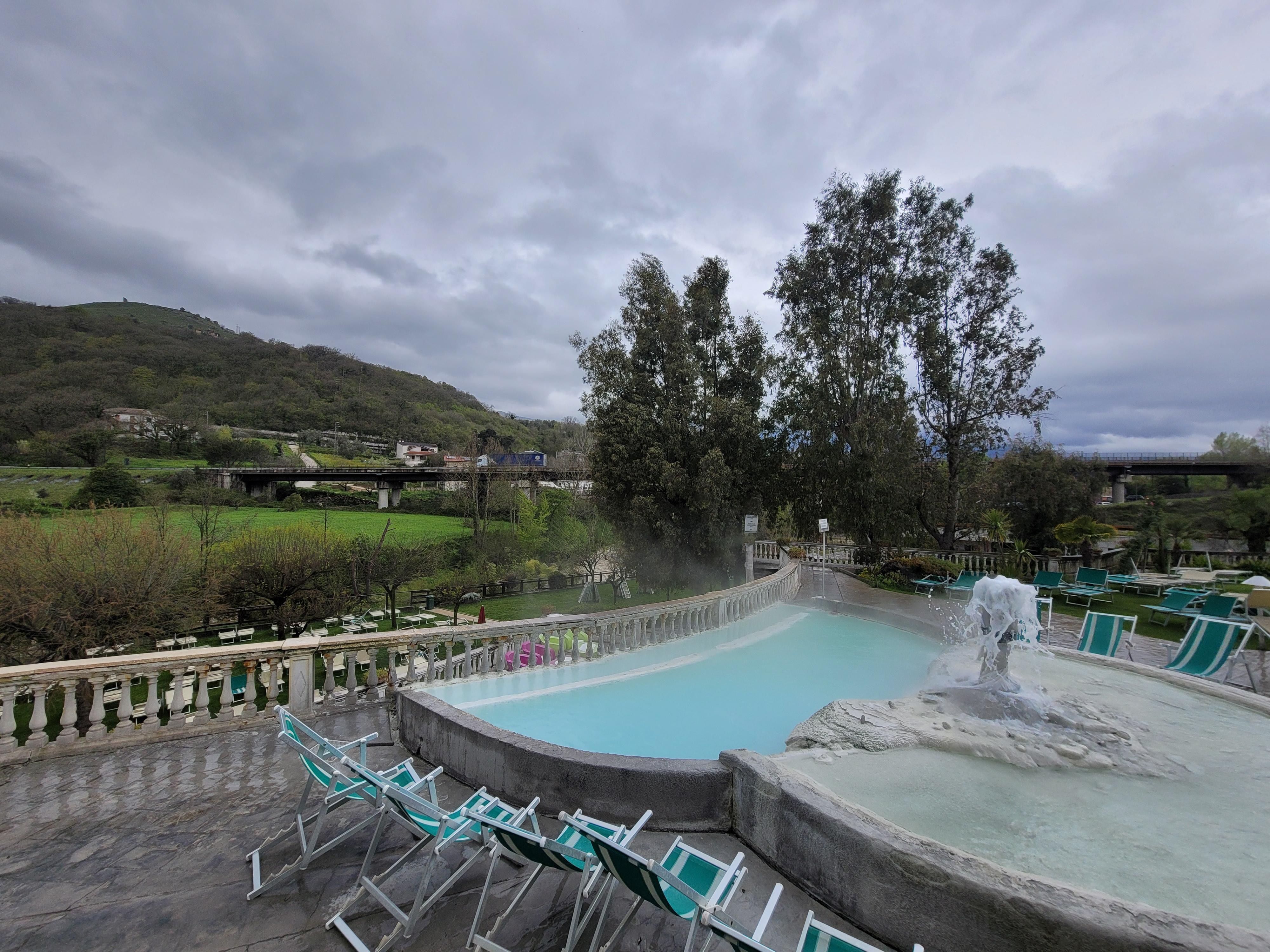 Thermal pool 