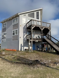 Window AC units that were not in listing photos