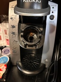 Doesn’t look like the keurig was ever cleaned