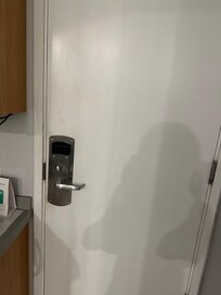 No extra security door lock