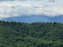 Awesome views of the Smoky Mountains from the Bearhemian Rhapsody.