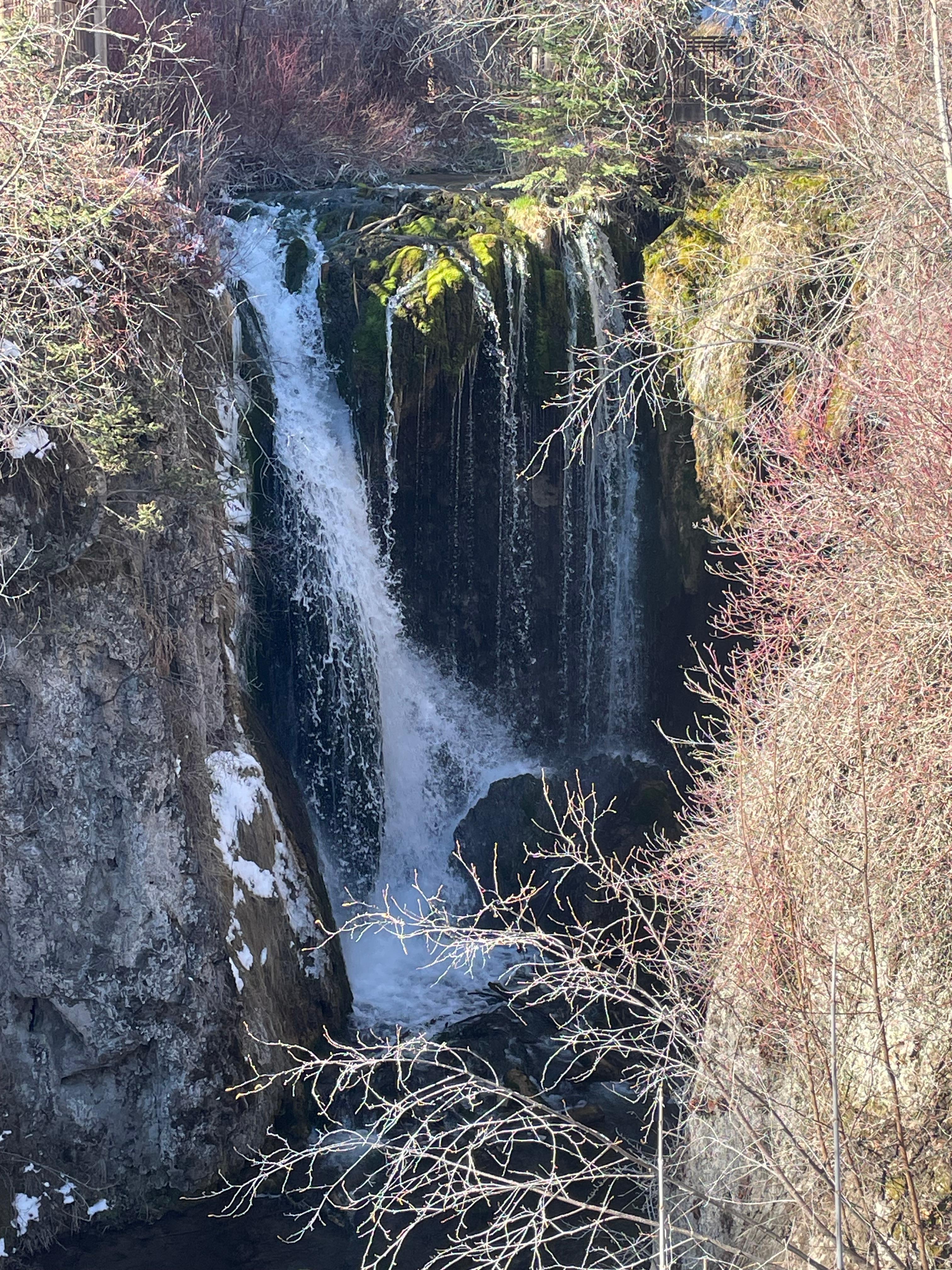 Falls, falls…everywhere beautiful falls!