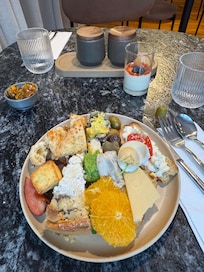 Wonderful buffet! And tasty menu with fresh juices