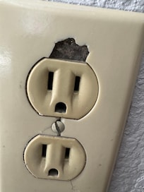 Broken plug and full of dirt