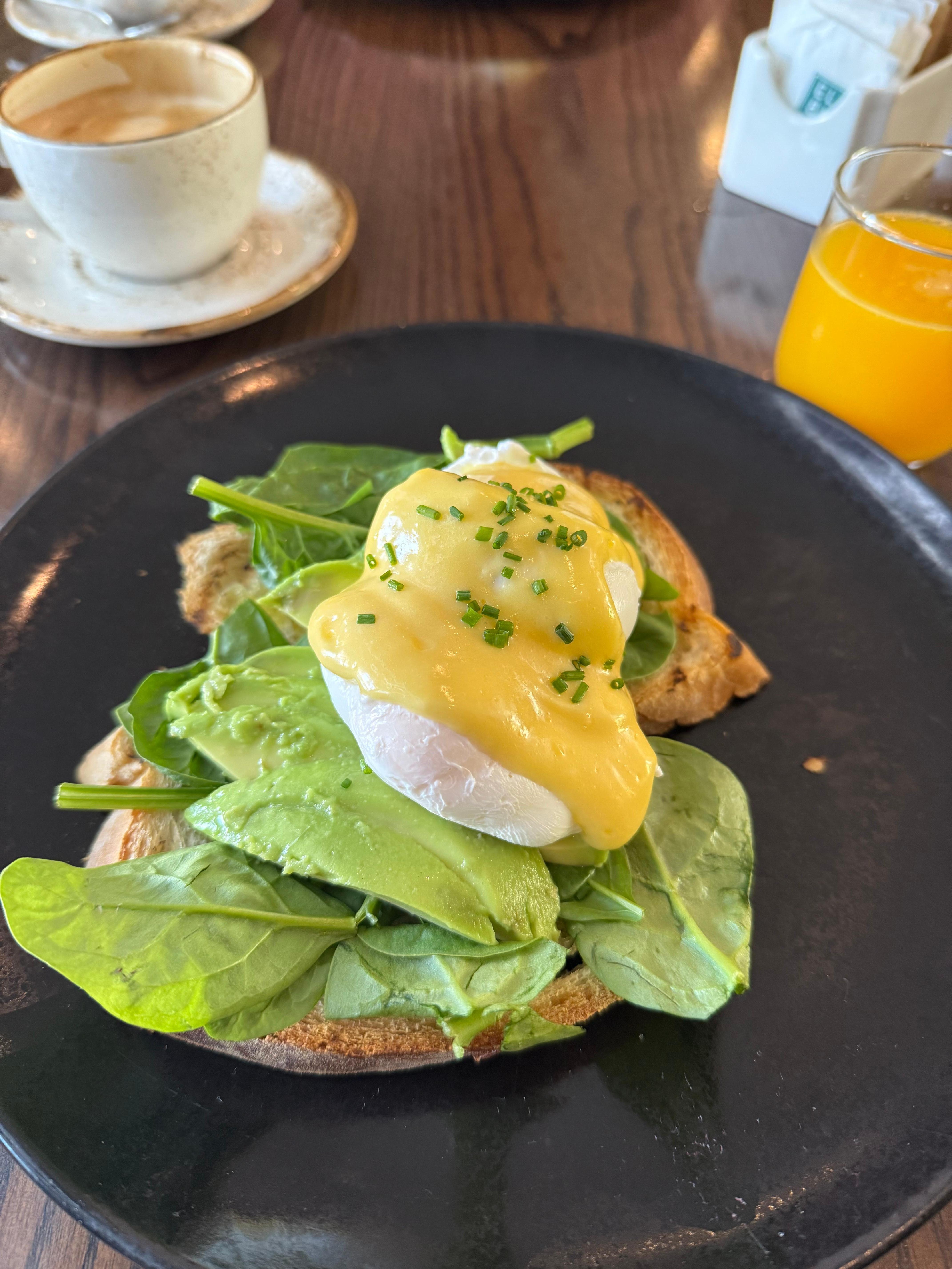 Breakfast 