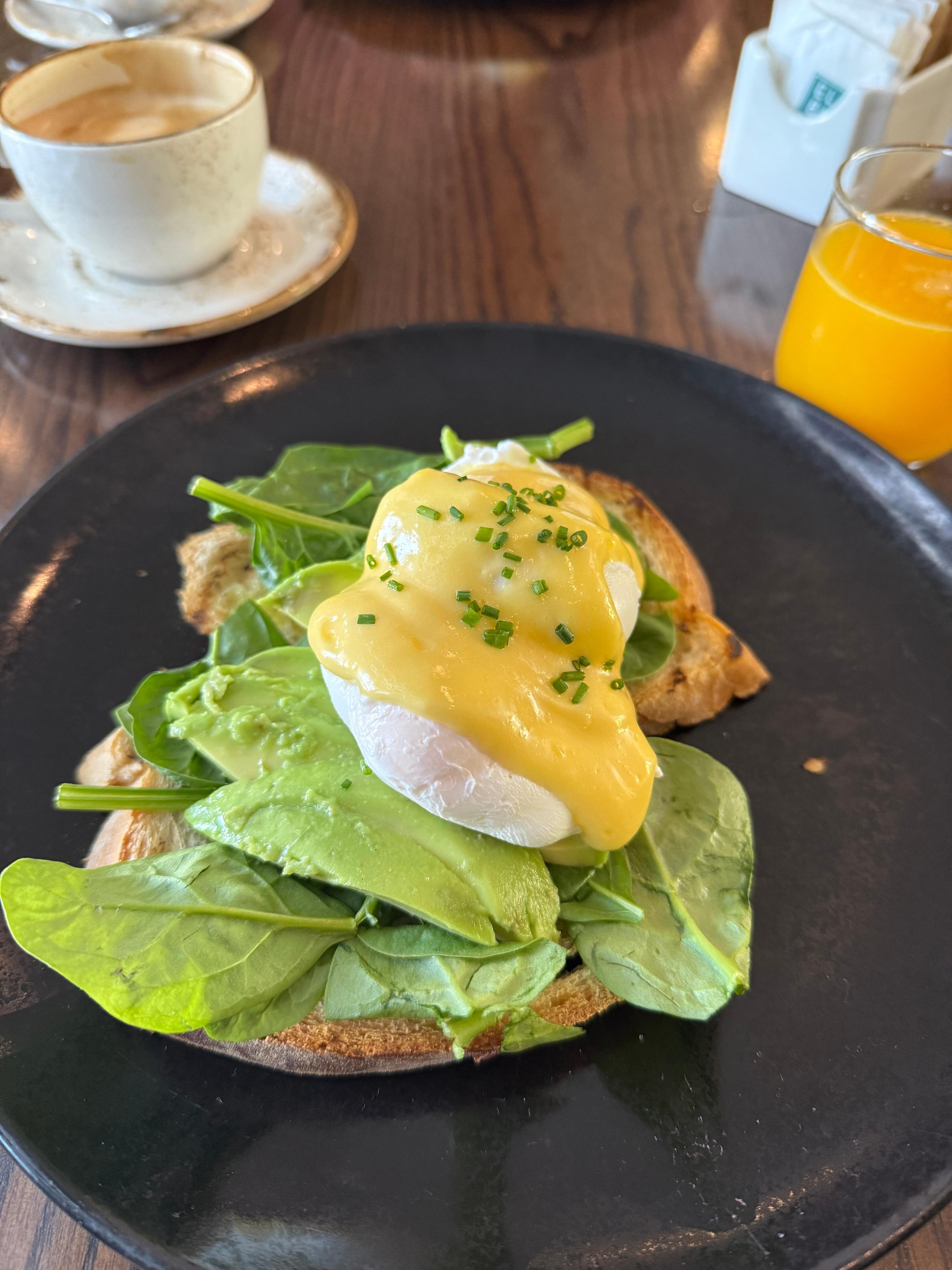 Breakfast 