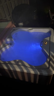 Relaxing Hot tub