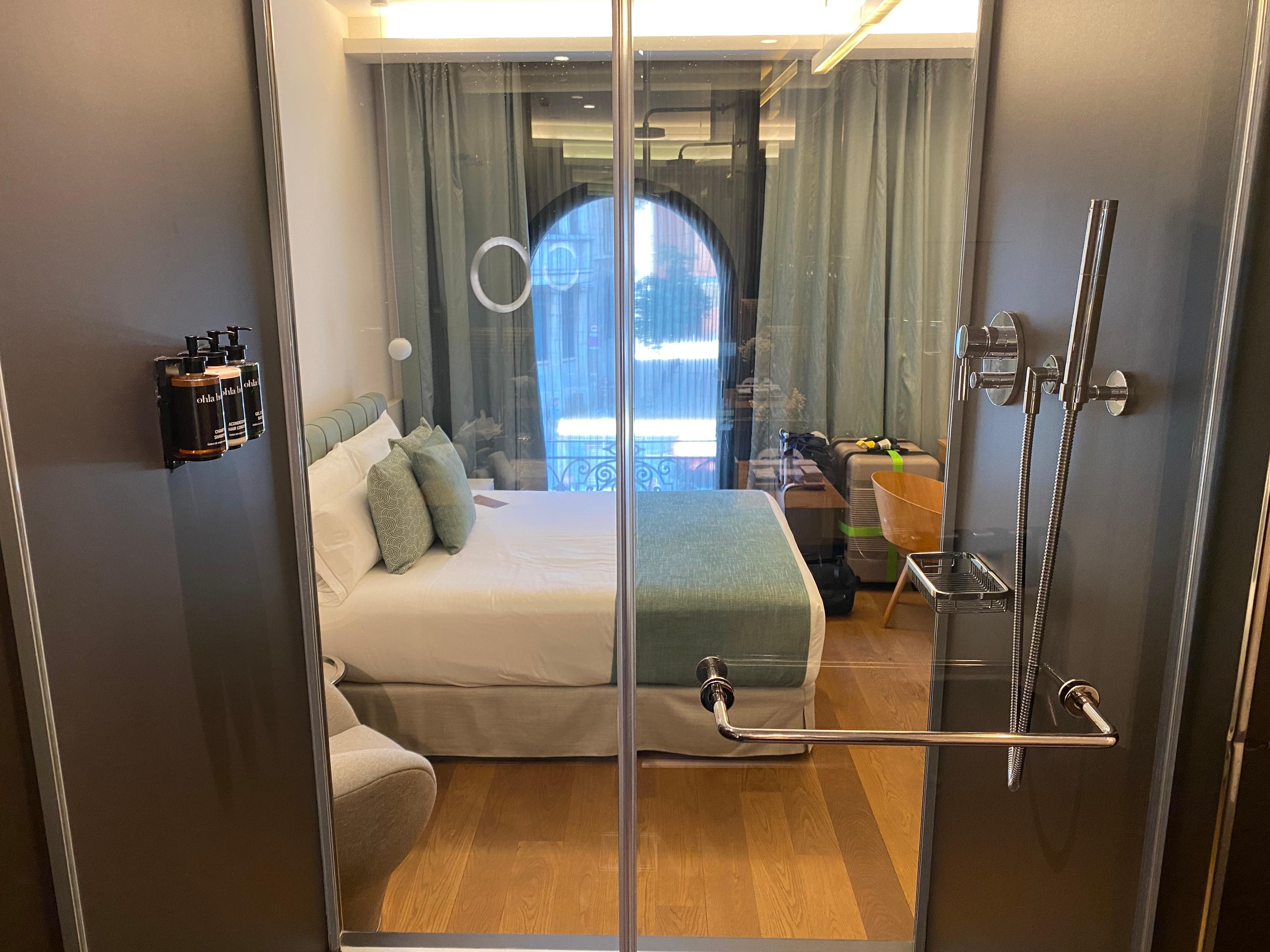 “See-through” shower