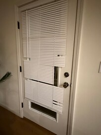 Embarrassing blinds!