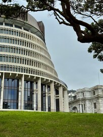 Beehive, NZ Parliament