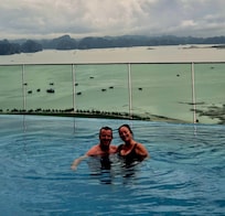 Roof top.pool