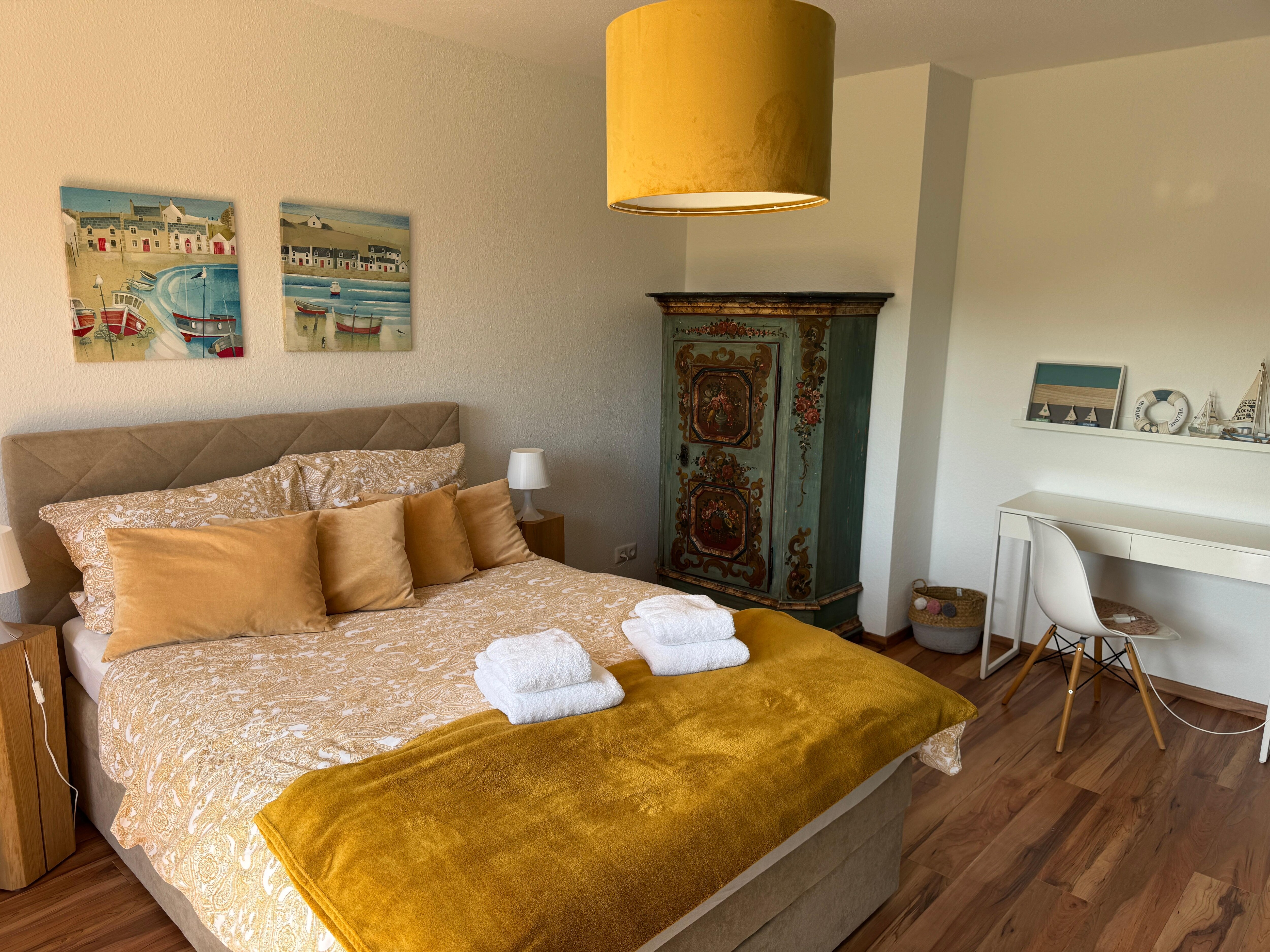 1. Schlafzimmer