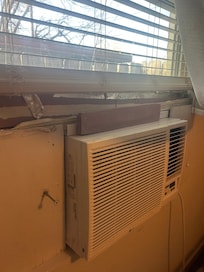 Window a/c unit