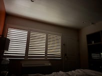 No curtains, this is at 1am! Bring your sleep mask and ear plugs! Thin walls and can hear everything on the street
