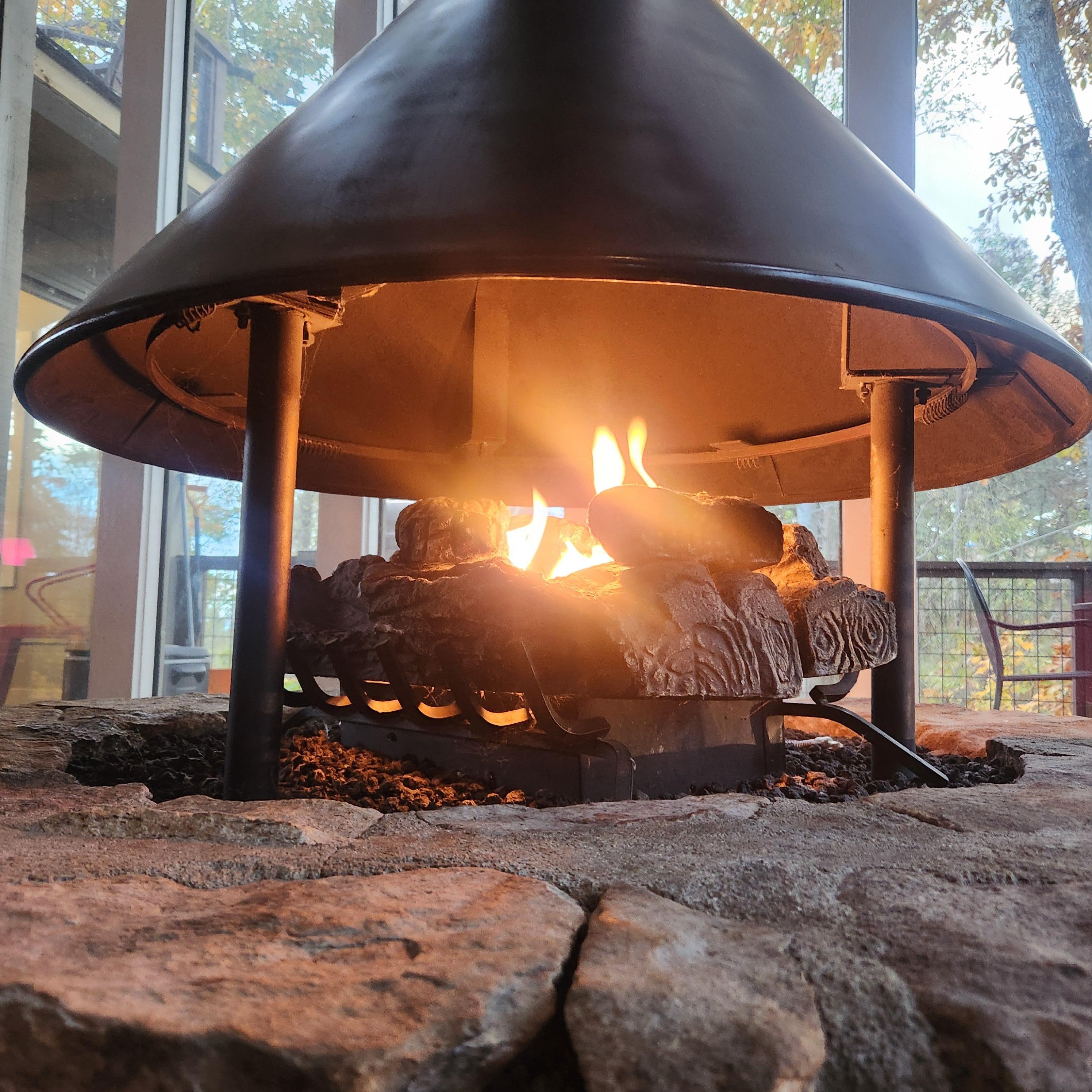 Peaceful fire to enjoy a quiet moment with a book.