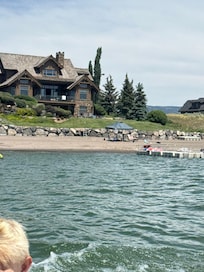 Stunning view of cabin