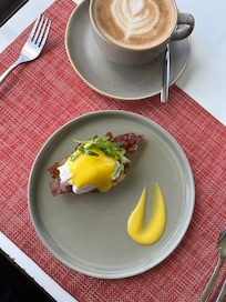 Egg Bénédicte bacon.