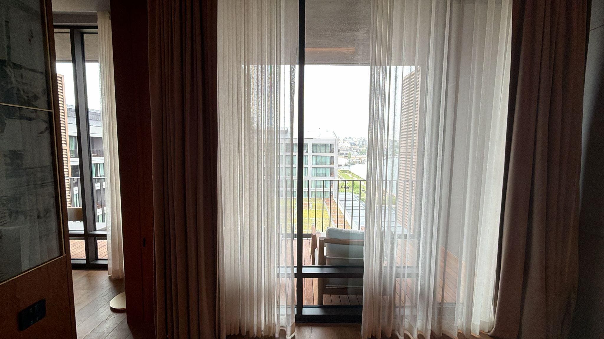 This is the full sea view room.