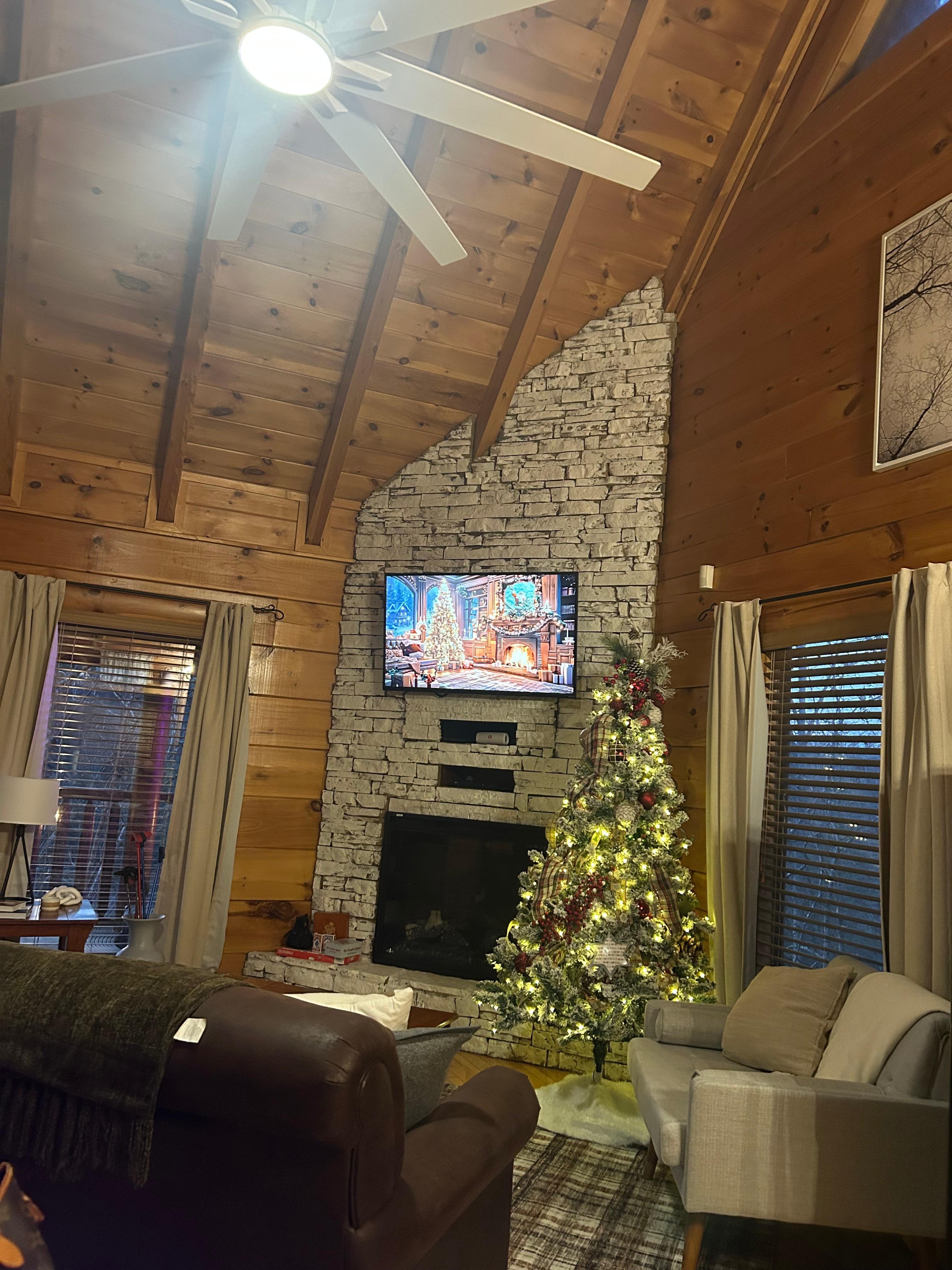 Christmas tree was a great touch. 