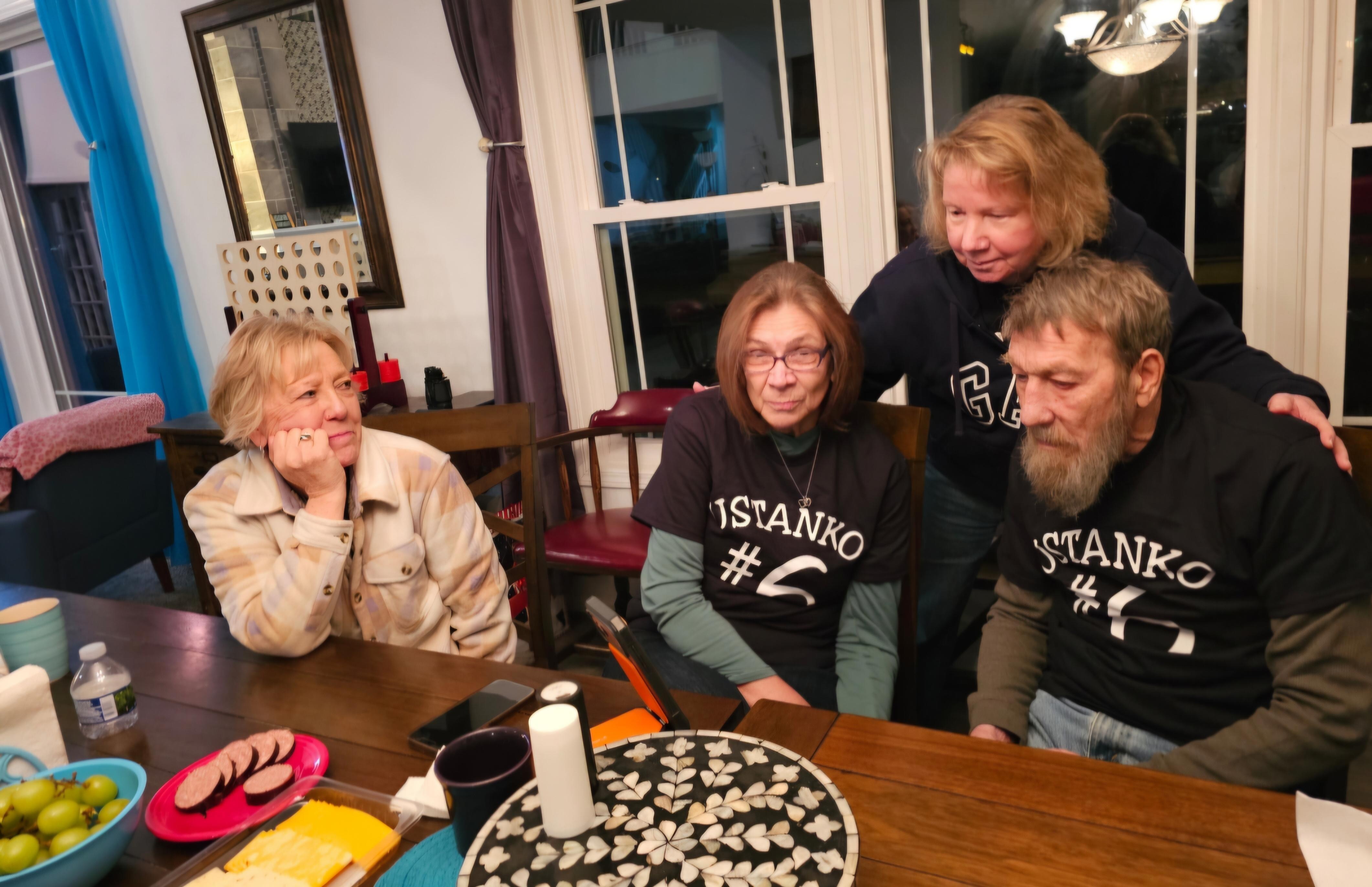 FaceTime discussion with siblings who couldn't travel.