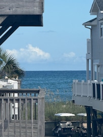 Great view and short walk to the beach!