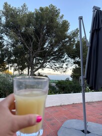 Terrasse agréable pour l’apéro