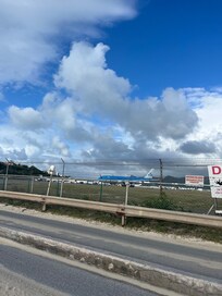 A picture of the runway from sunset beach area