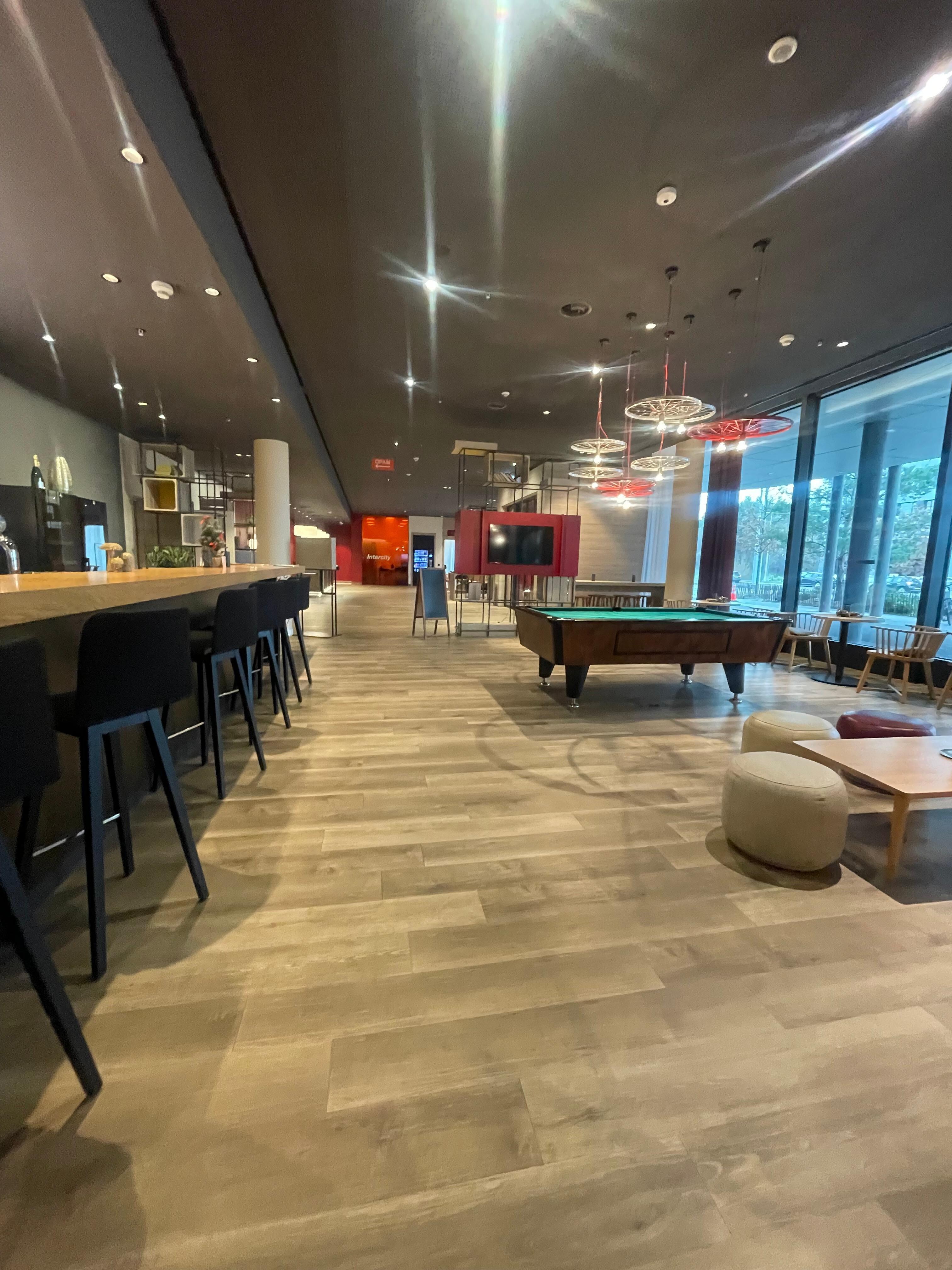 Christmas decorations, clean, beautiful layout of the hotel was perfect!