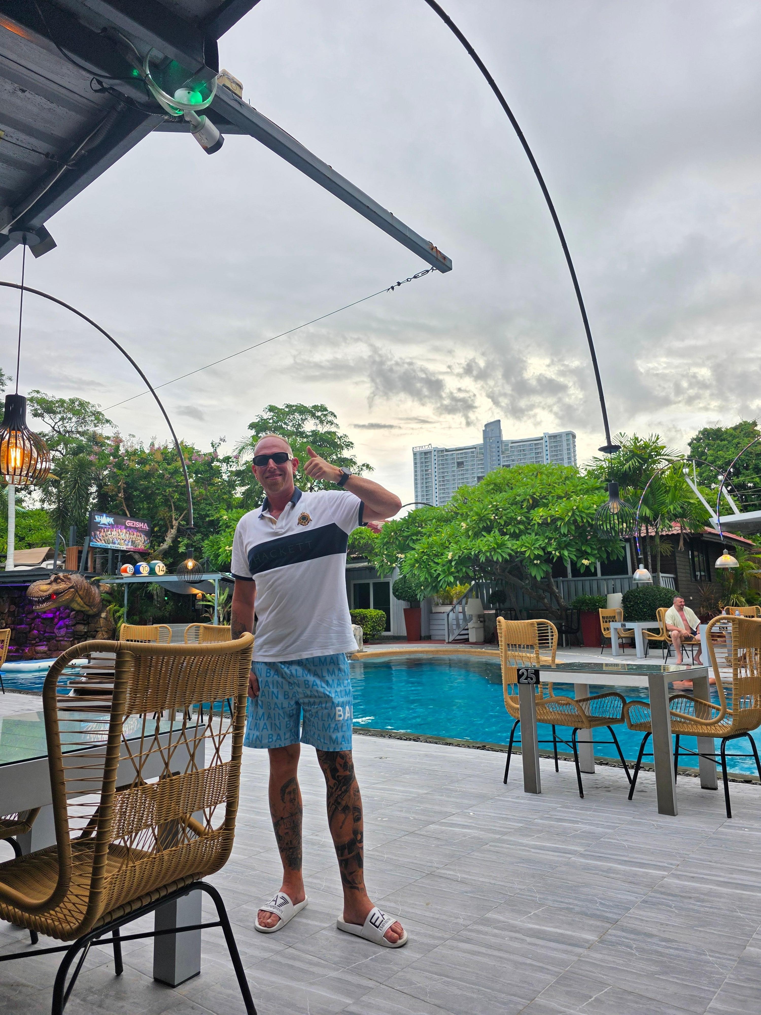 Restaurant sicht zum Pool