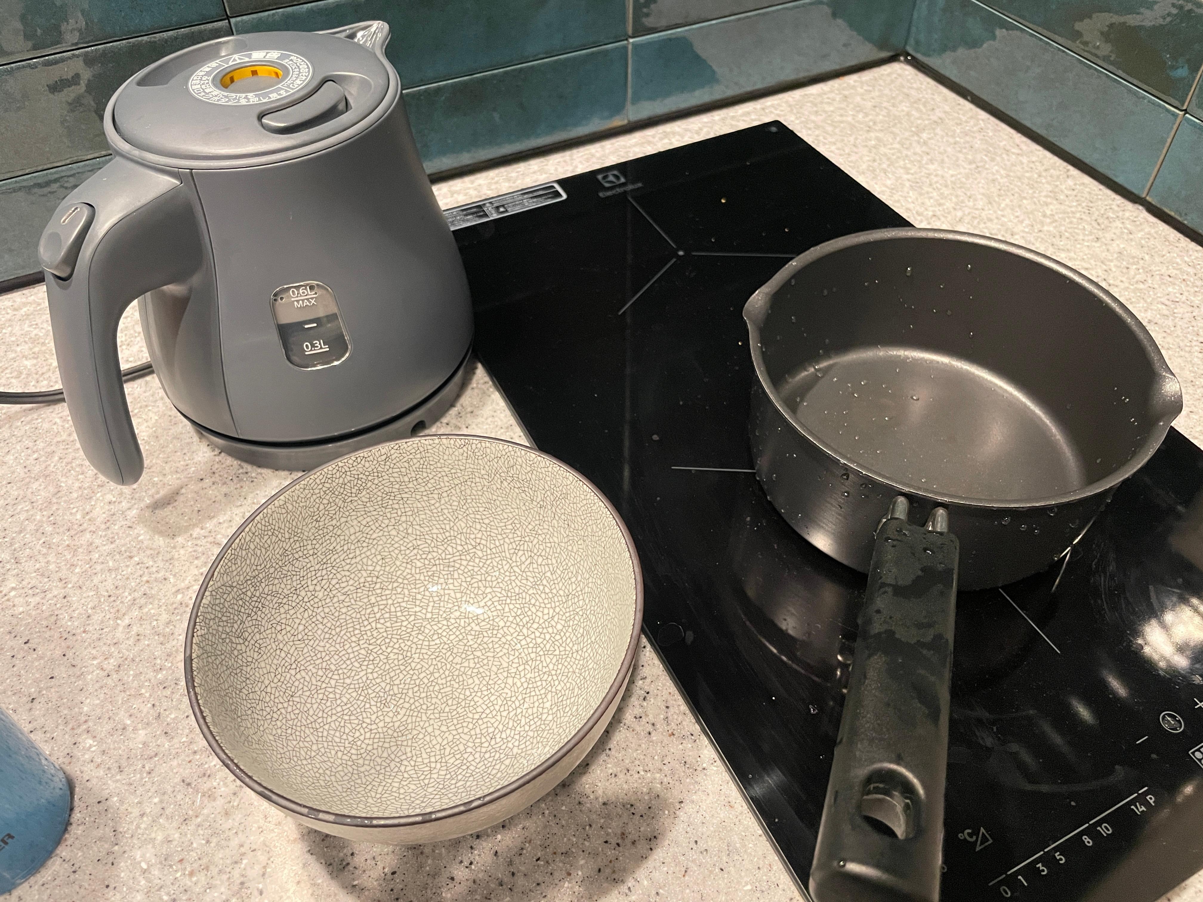 加熱區上方還有抽煙機喔