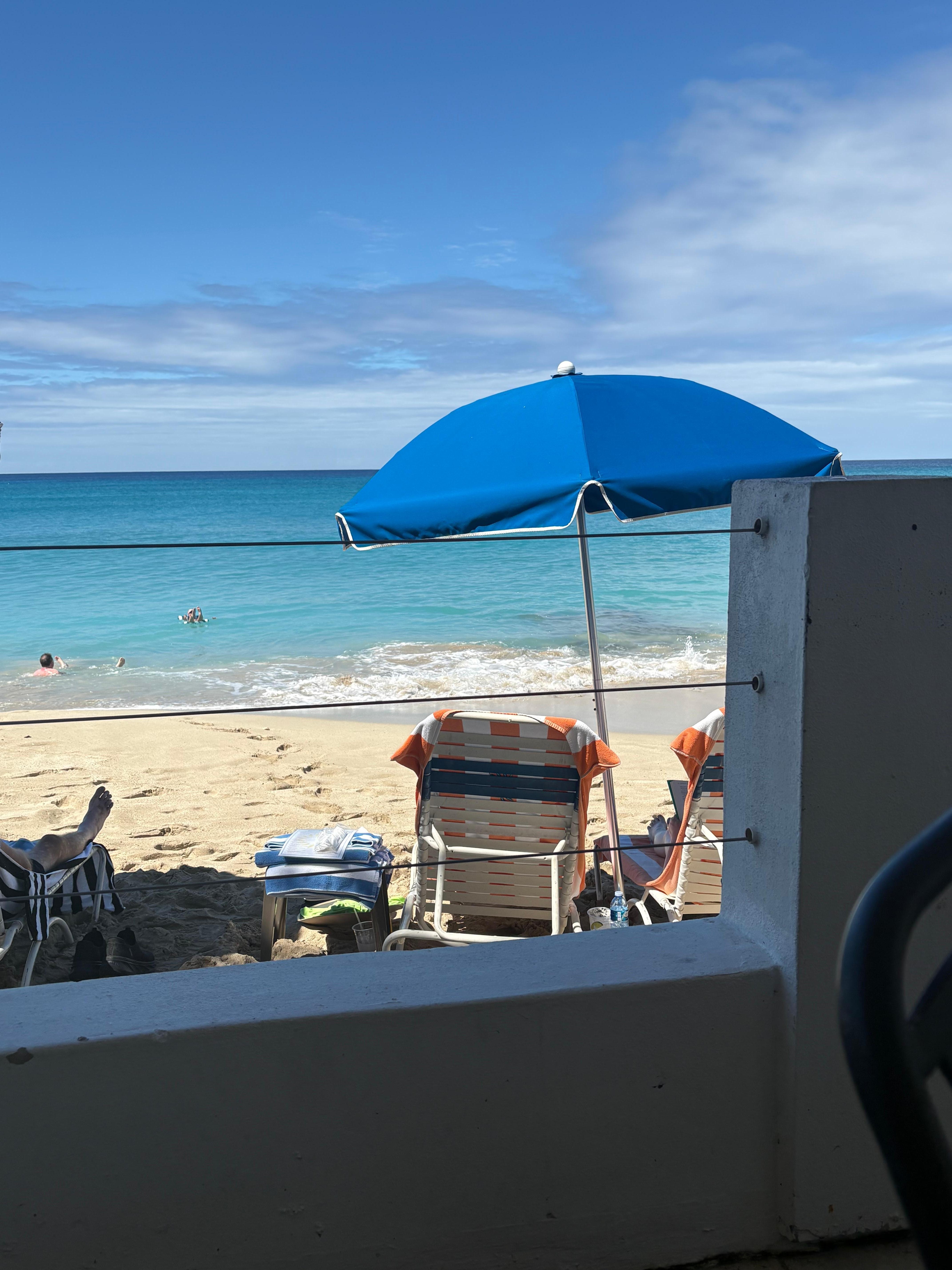 Beach at Beachside Cafe