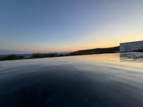 Sharing pool from the rooms with sharing pool access