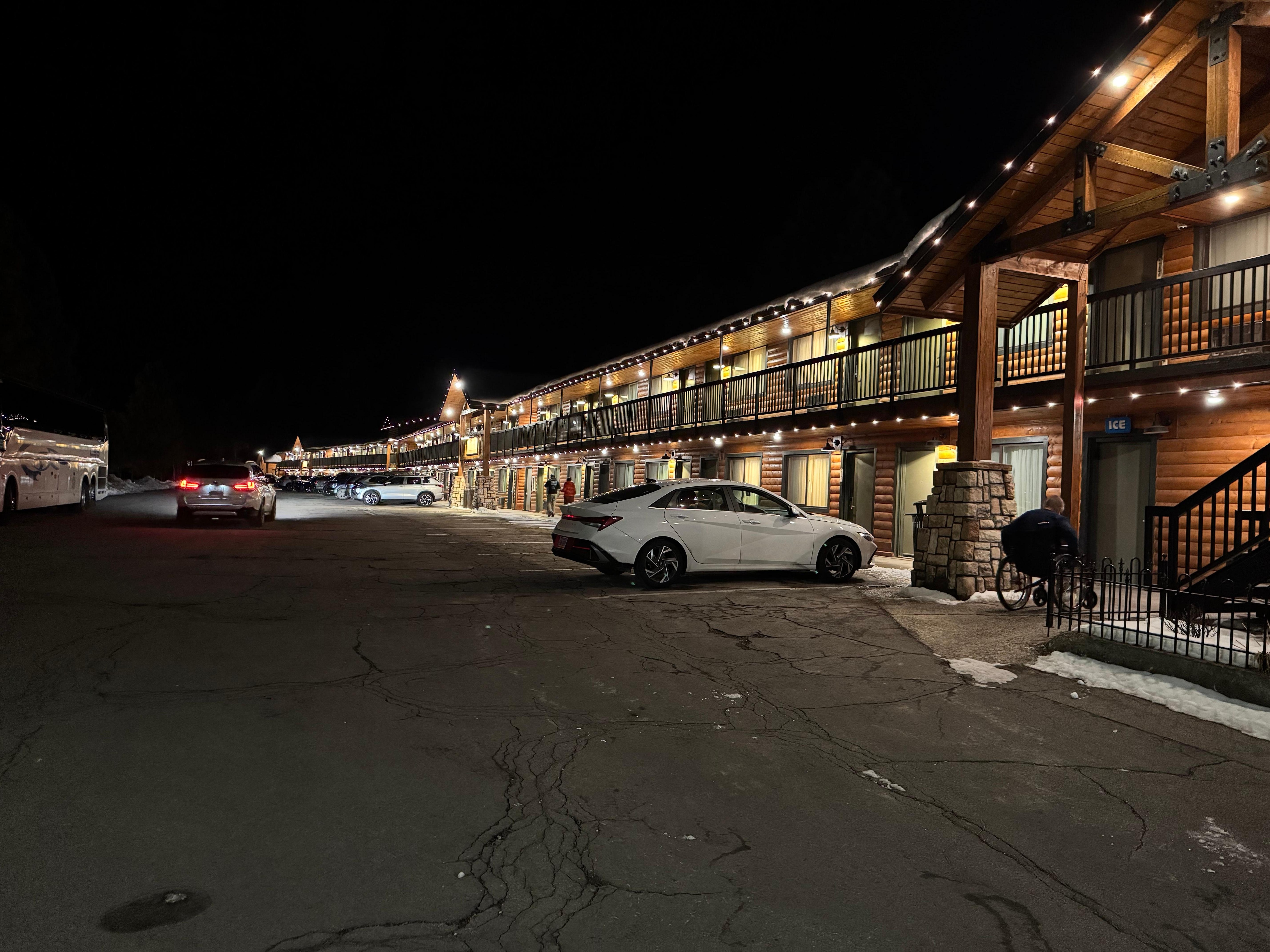 The lodges were sparkling with lights—a simply delightful atmosphere.