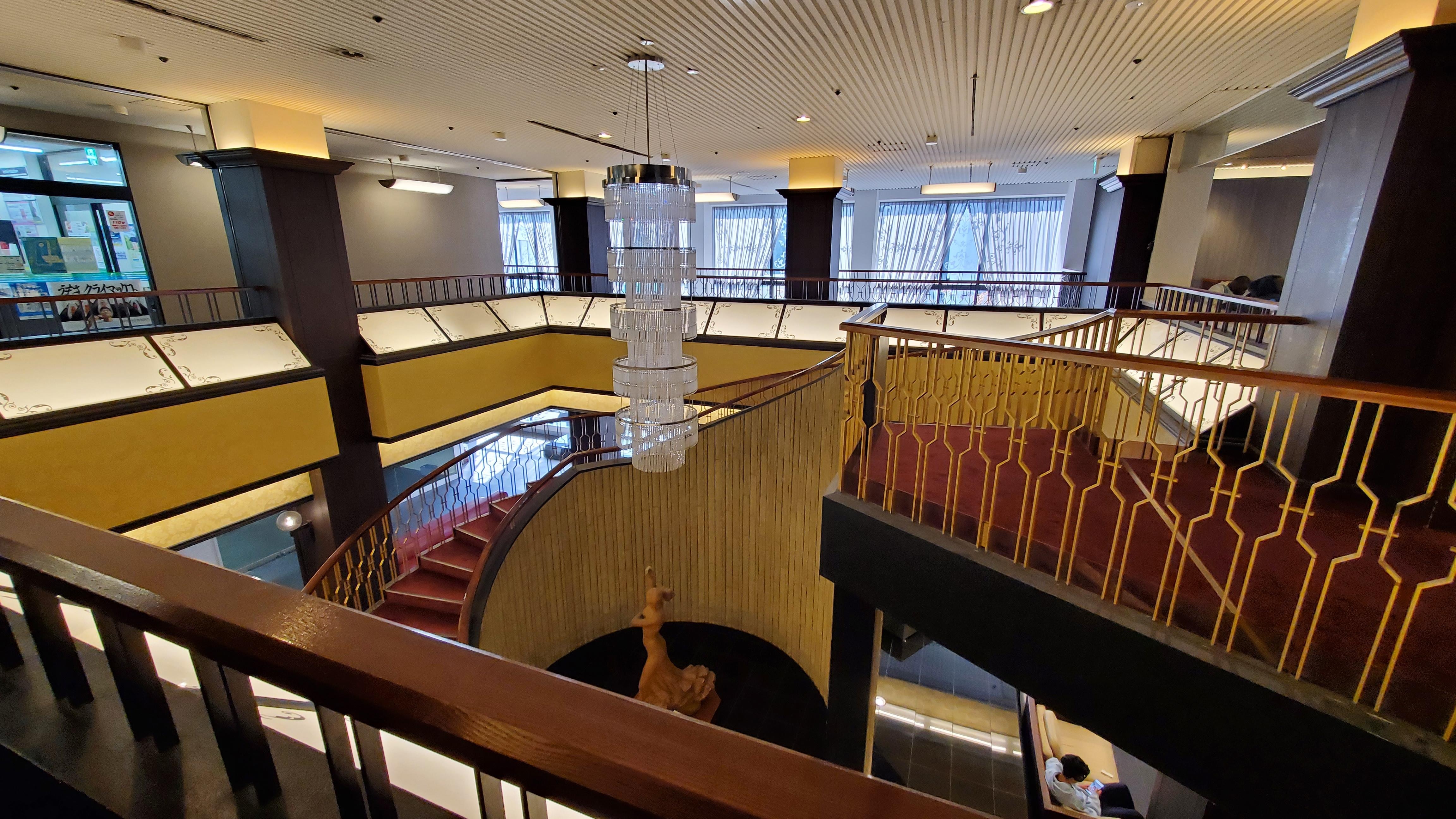 内観、広々しています。