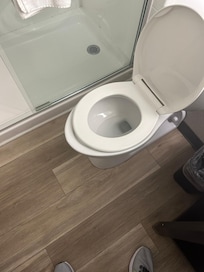 wrong size toilet seat
