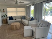 Living area, clean and comfortable!