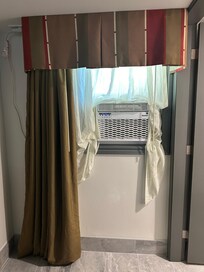 This greets you upon arrival. Supposed to be newly renovated.