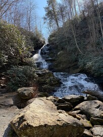 Mud Creek Falls is just down the road from the property. And if you don’t want to hike the trail you don’t have too. The falls are at the beginning of the trail in the neighborhood.