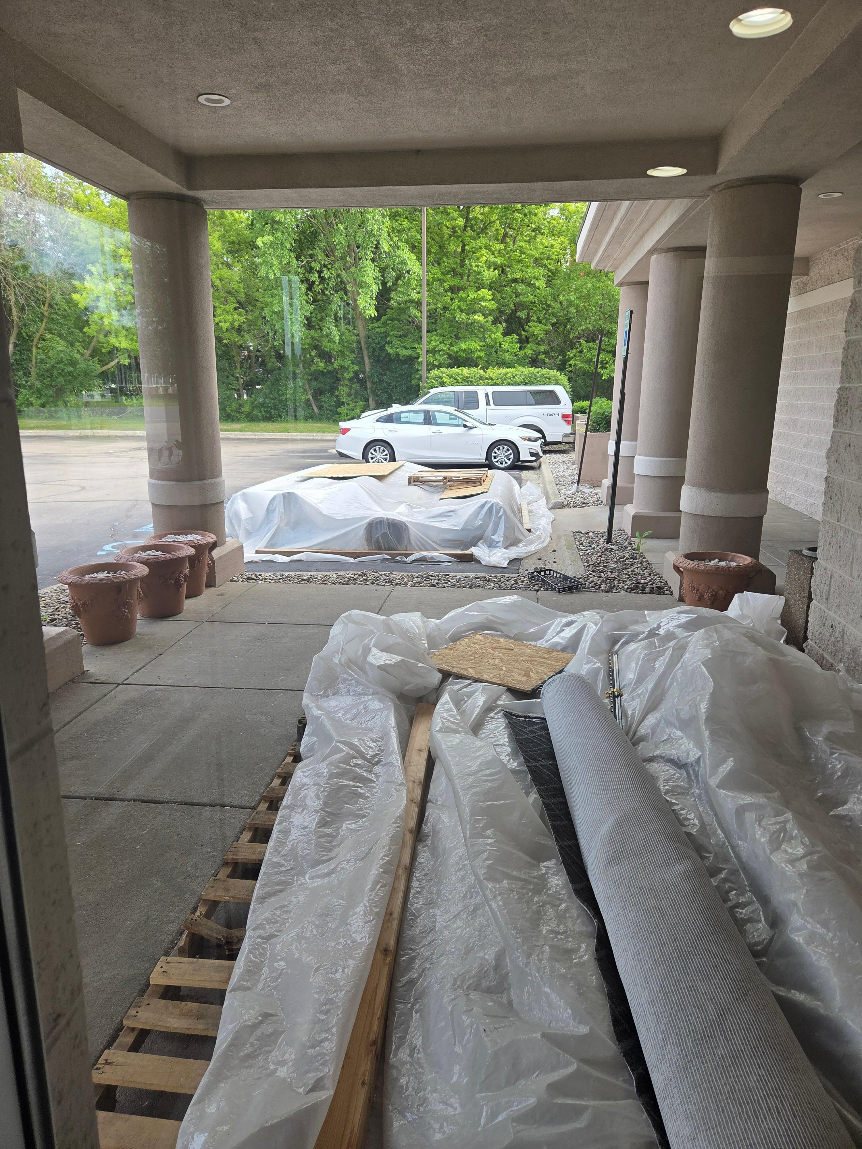 Front handicap parking and ramp blocked 