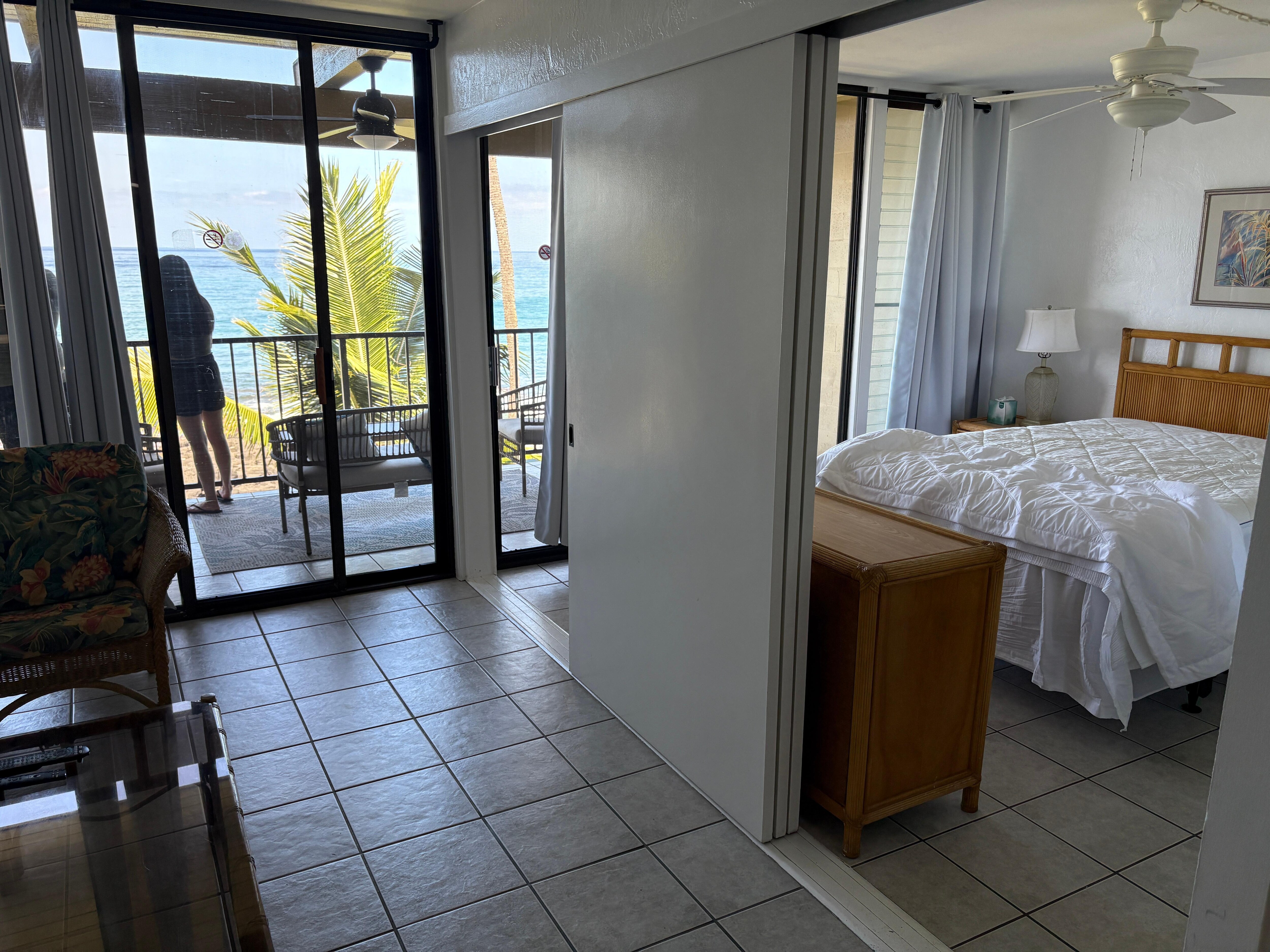 Amazing Ocean view from the living and master bedroom.