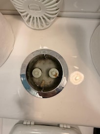 Flush without handle