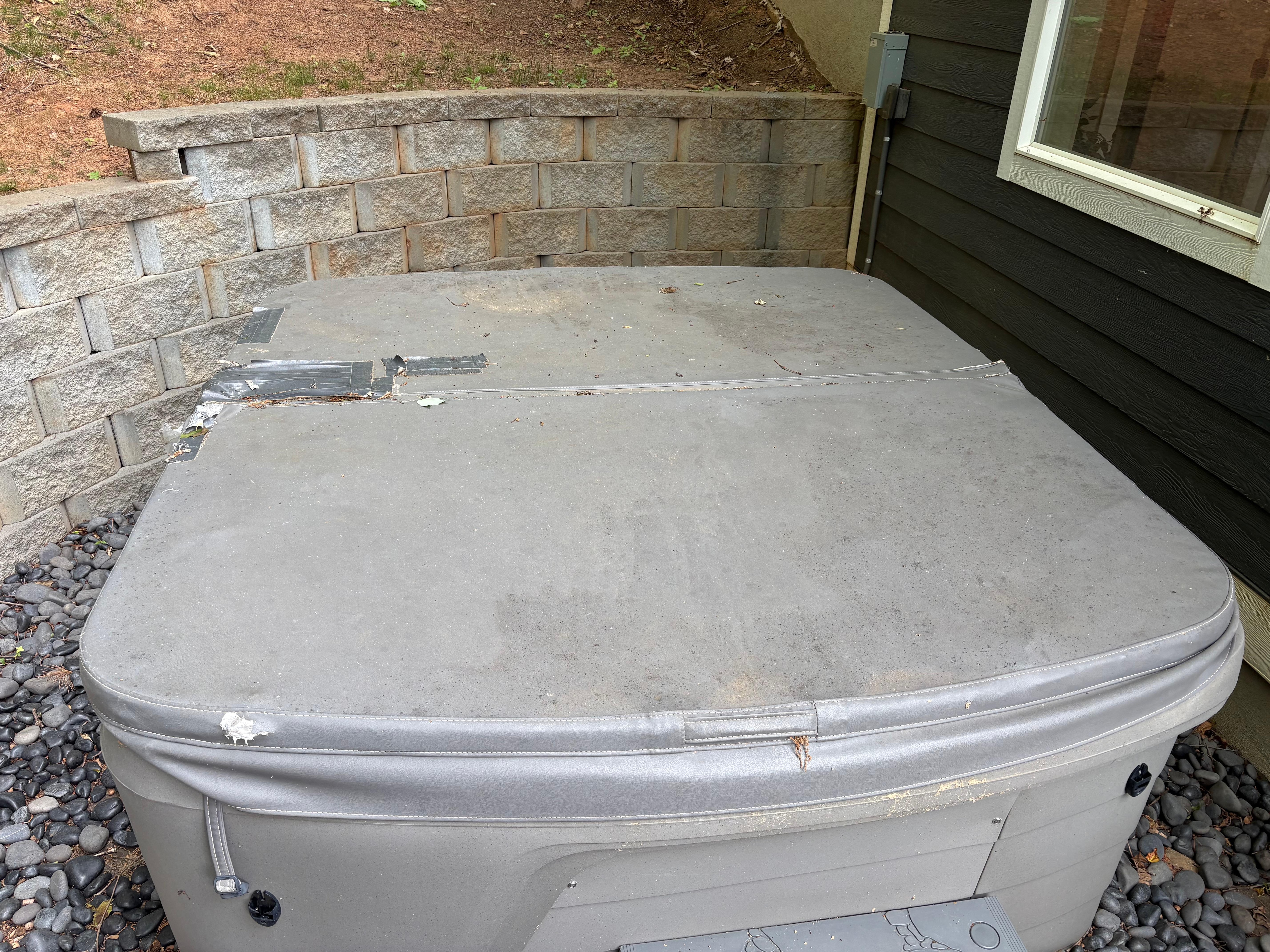 Rips in hot tub cover