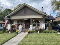 120 Bank St Bungalow