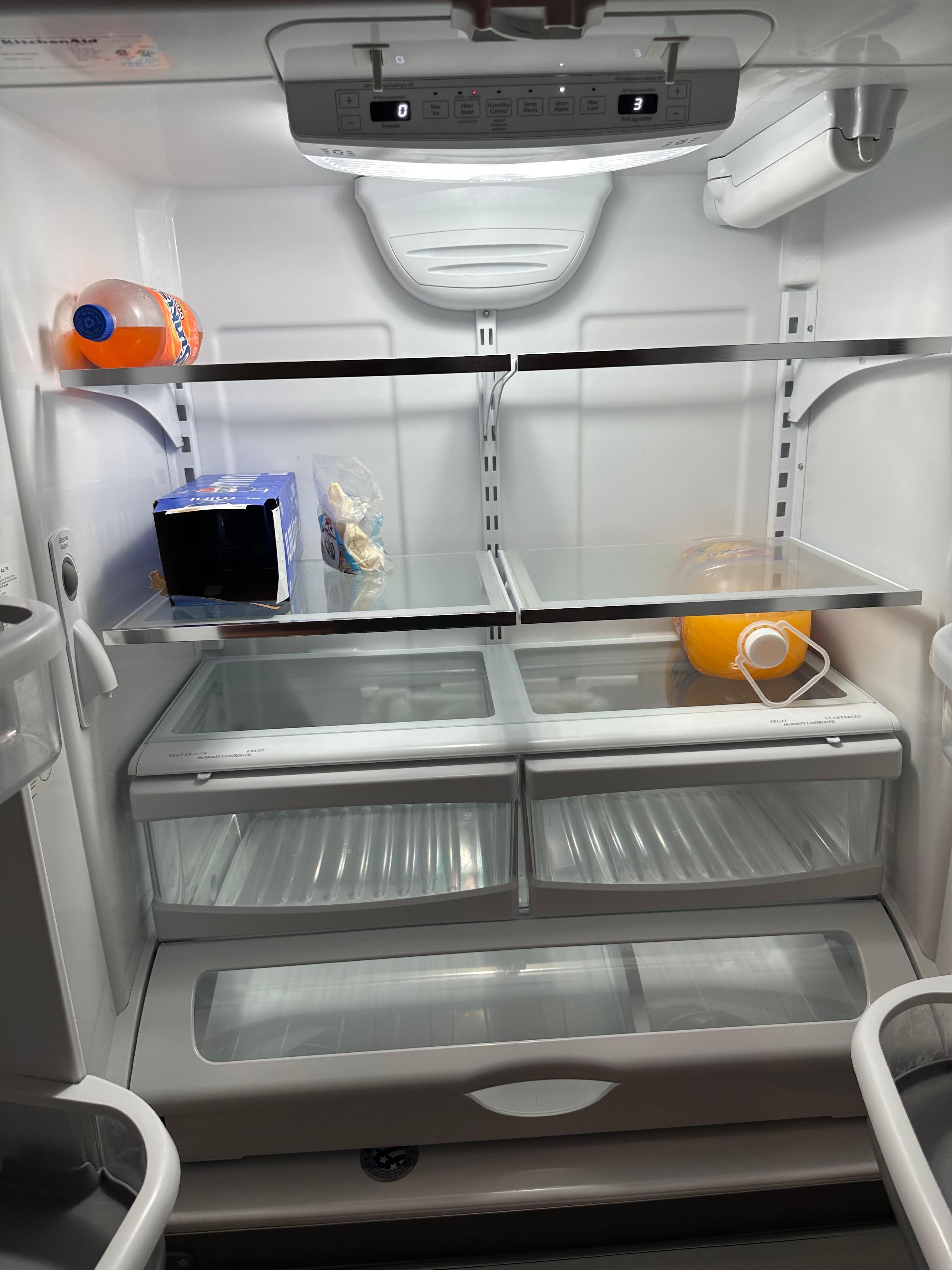 Food left in the fridge 